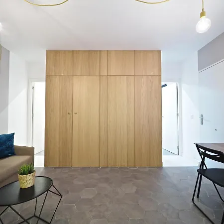 Torrassa Cozy Apartment By Olala Homes L'Hospitalet de Llobregat Exterior photo