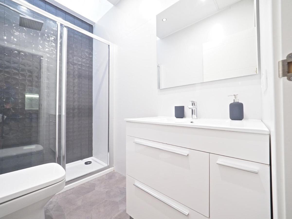 Torrassa Cozy By Olala Homes Apartment